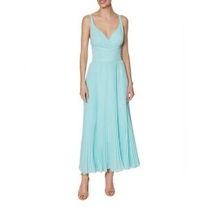 Laundry By Shelli Segal Backless Chiffon Pleated Dress in Mint - Size 10